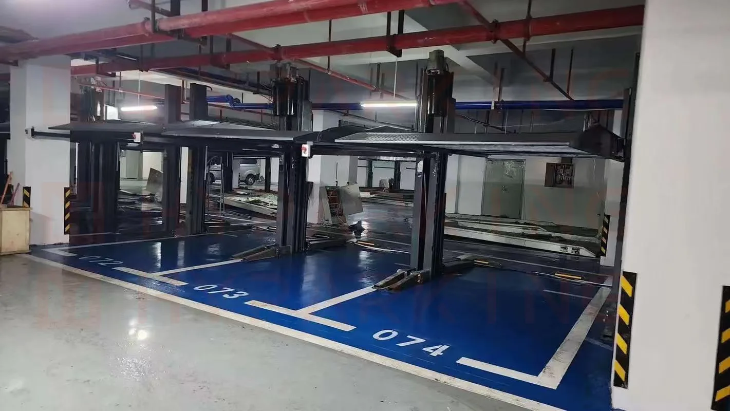 PJS Stacker Lift · Villa Application